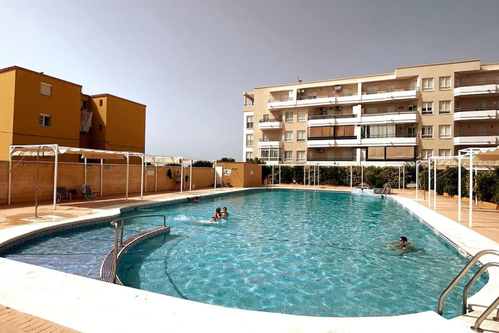 Apartamento A Unos Pasos De La Playa Rota Exteriör bild